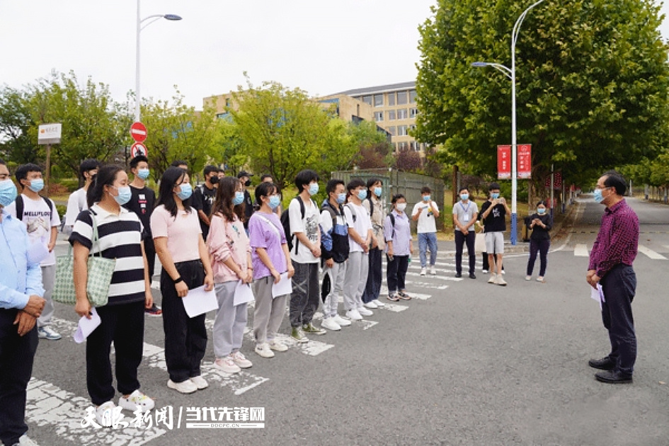 1663319944851500.jpg 1663319944851500.jpg