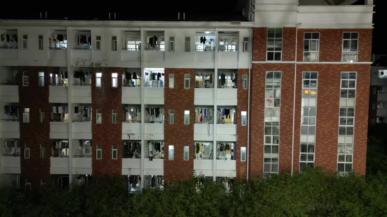 1662803678389676.jpg 1662803678389676.jpg